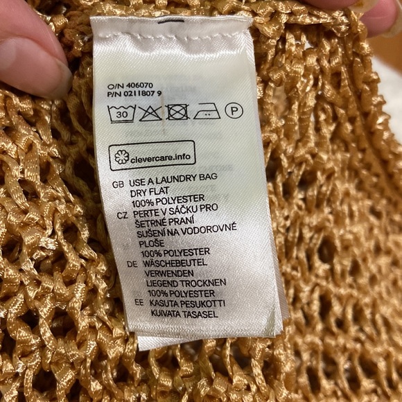 H&M CONSCIOUS COLLECTION GOLD CROCHETED RACER BACK TANK, SIZE LARGE - Picture 8 of 9